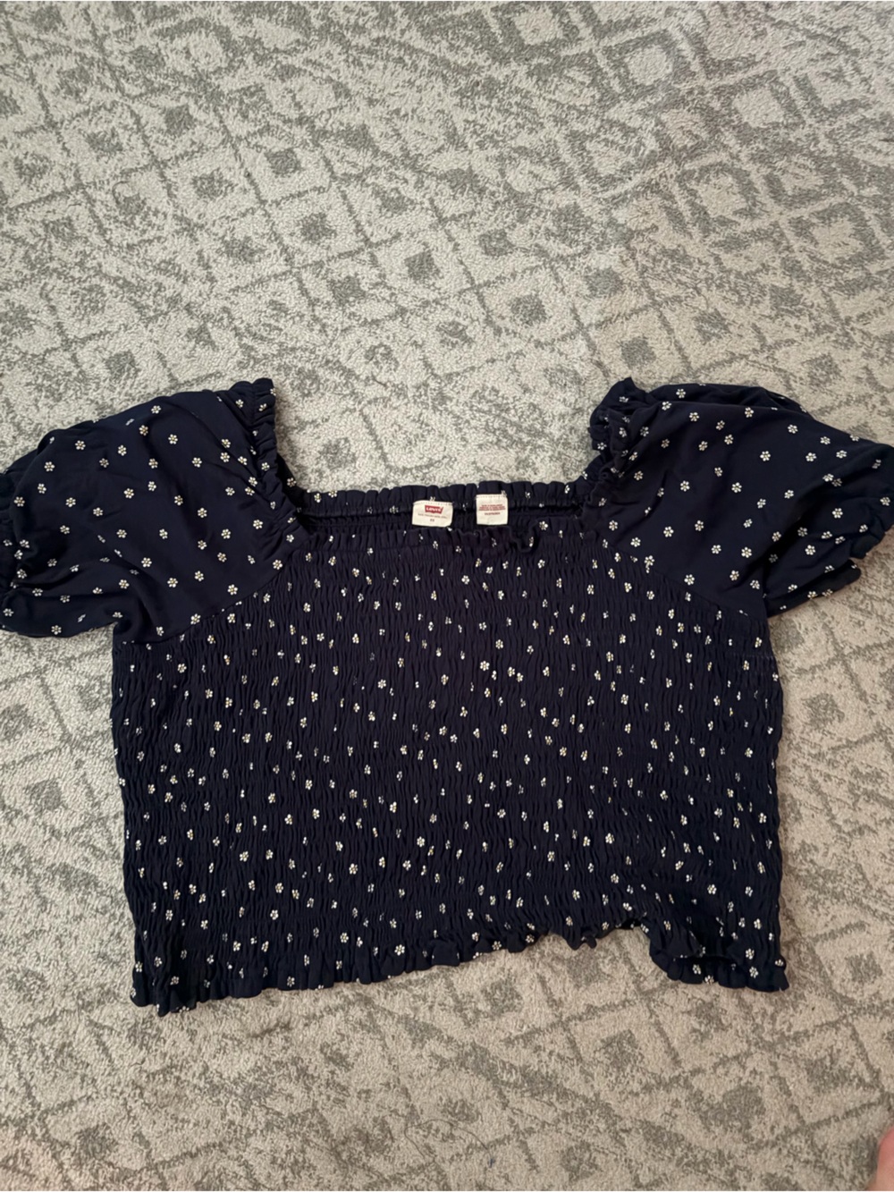Levi's Navy with White Daisy Smocked Top